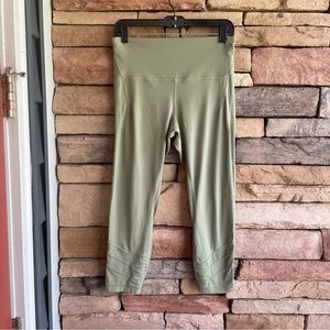 Lululemon green sage leggings 10